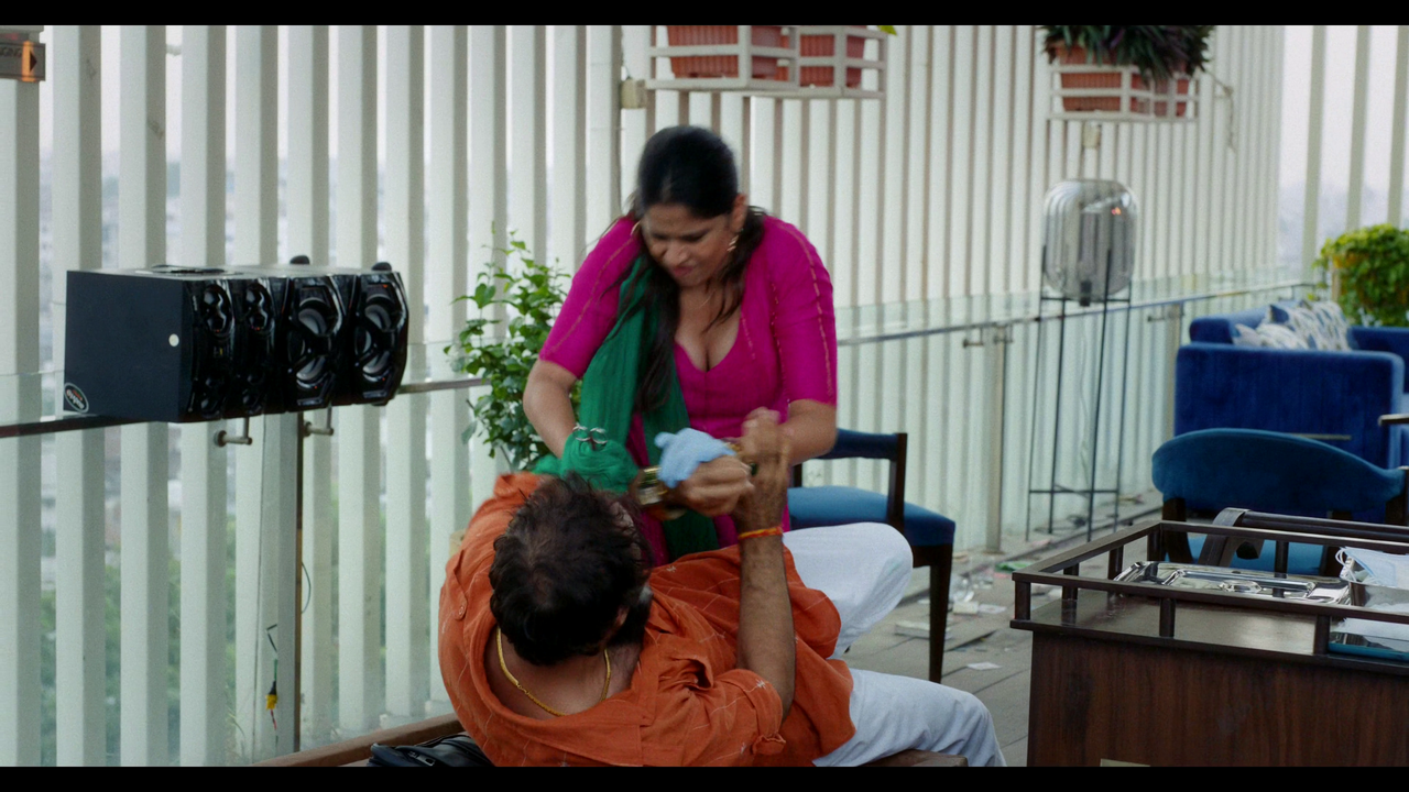 [Image: vlcsnap-2026-04-01-11h12m25s310.png]