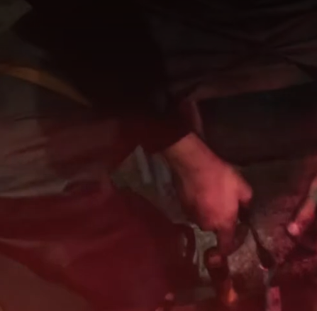 ΜΕ ΣΟΒΑΡΑ ΕΓΚΑΥΜΑΤΑ Β' ΒΑΘΜΟΥ ΟΙ ΤΡΑΥΜΑΤΙΕΣ ΑΠΟ ΤΗΝ ΕΚΡΗΞΗ ΣΕ ΠΑΡΑΣΚΕΥΑΣΤΗΡΙΟ ΡΟΥΚΕΤΩΝ