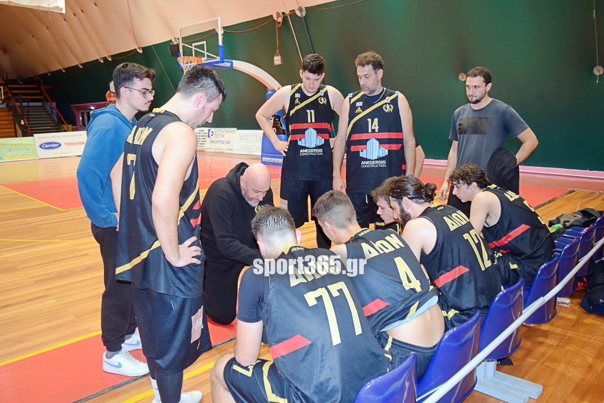 , &Mu;&alpha;&tau;&sigma;ά&rho;&alpha; &sigma;&tau;&eta;&nu; &Tau;έ&nu;&tau;&alpha;, &omicron; &Delta;ί&omega;&nu;&alpha;&sigmaf; &pi;ή&rho;&epsilon; &mu;&epsilon;&gamma;ά&lambda;&omicron; &delta;&iota;&pi;&lambda;ό &epsilon;&pi;ί &tau;&eta;&sigmaf; &Kappa;&alpha;&lambda;&alpha;&mu;ά&tau;&alpha; BC &mu;&epsilon; 92-81 &sigma;&tau;&eta;&nu; 2&eta; &pi;&alpha;&rho;ά&tau;&alpha;&sigma;&eta; (&phi;&omega;&tau;ό & &beta;ί&nu;&tau;&epsilon;&omicron;)