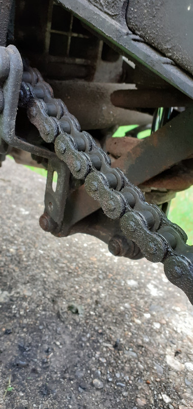 5AA8DBF7-7DFB-4EC2-89E9-E9BB4F337AA8