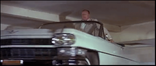 Louis_de_Funès,_Bourvil_-_Le_Corniaud_-_Scène_du_garage-v2_loop