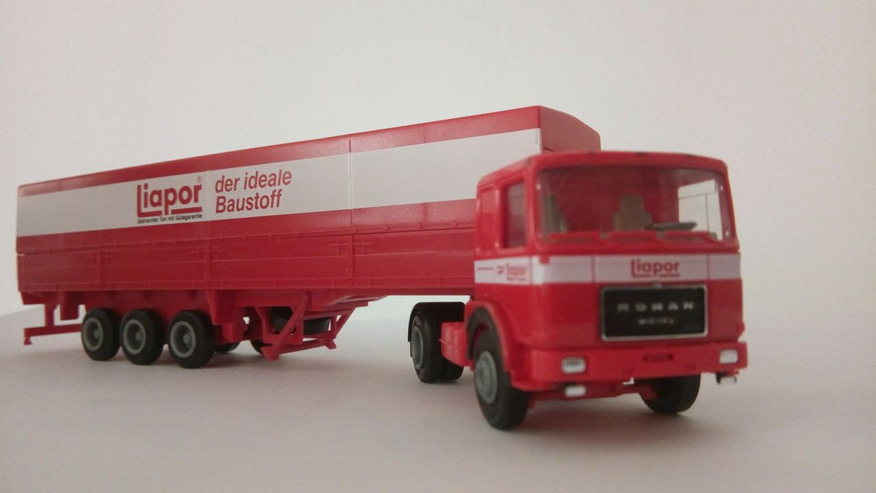 Mcht (8325)