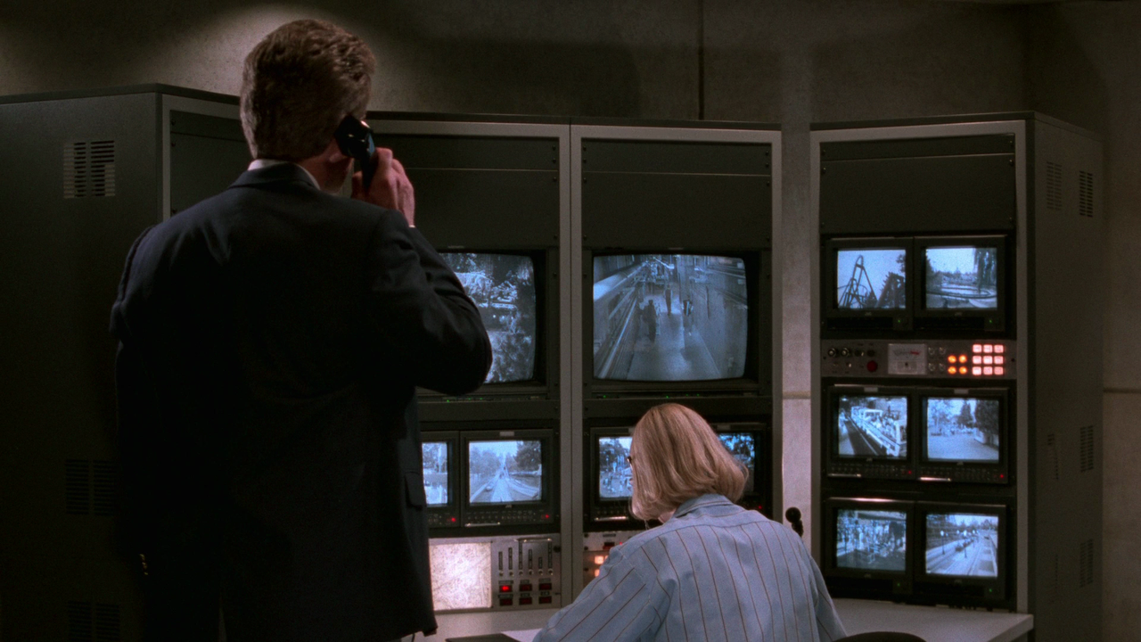 vlcsnap-2025-03-07-18h58m08s374