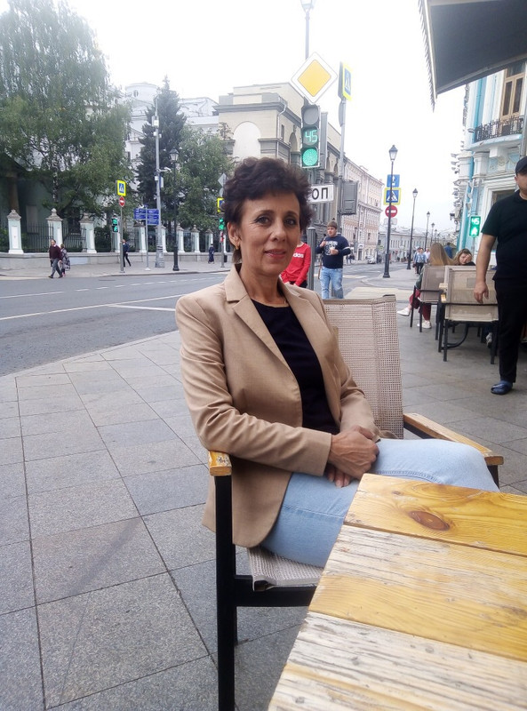 EBB49028-7AC0-4347-8131-0DB8949CD544