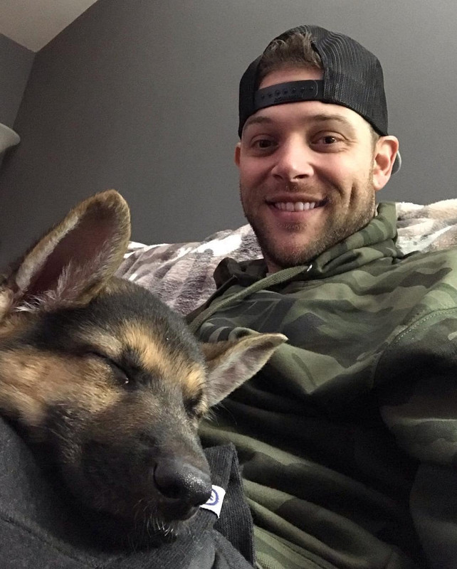 AEA70205-E586-4ABF-B579-3B0E18A6DDC9