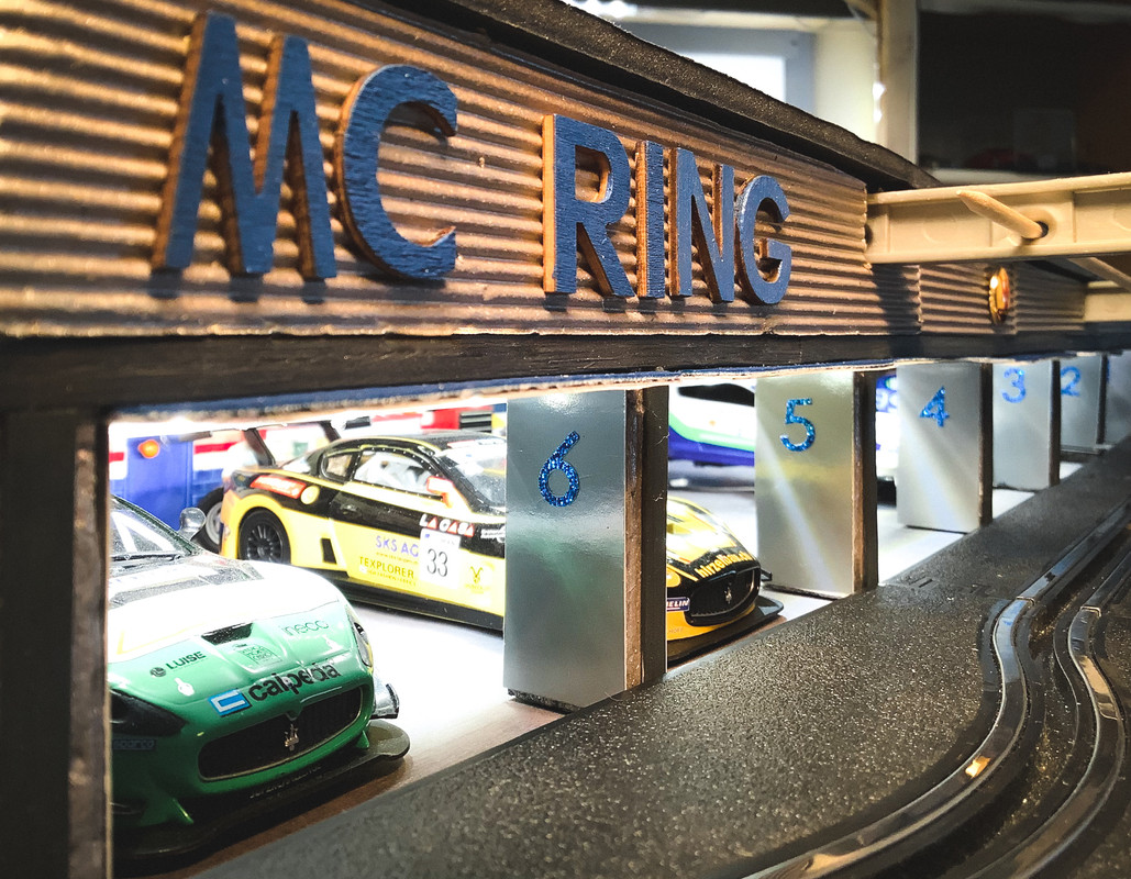 4D7F8A92-55D0-46BC-9438-6CB06A947DAB