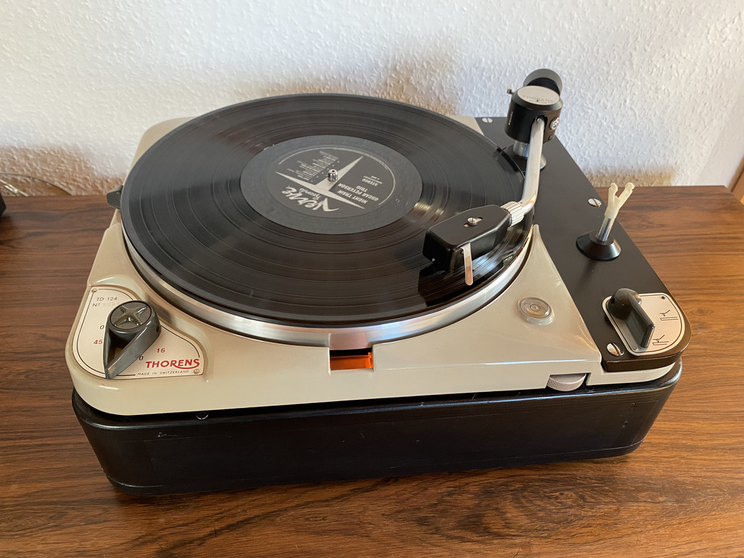 330A4FCA-47BA-4371-99C8-524854EDF463