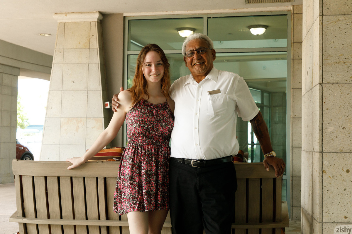 full_052_2233102506091124