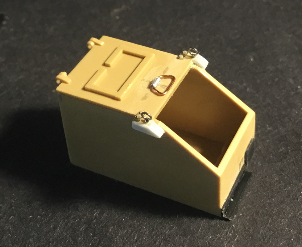 15F1E127-4ABD-430B-90C3-961381BE6278