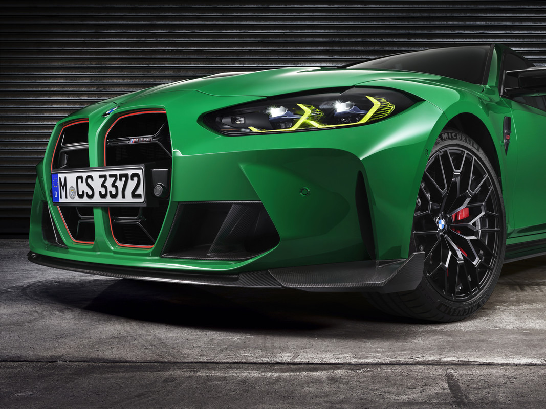 P90492785_highRes_the-all-new-bmw-m3-c