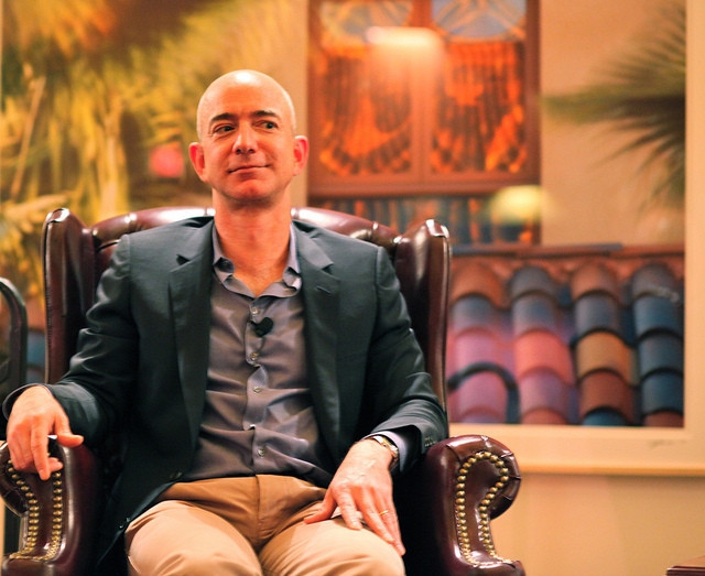 Conoce el secreto del éxito de Jeff Bezos llamada regla 2-pizza