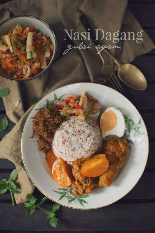 Nasi Dagang Kelantan Gulai Ayam