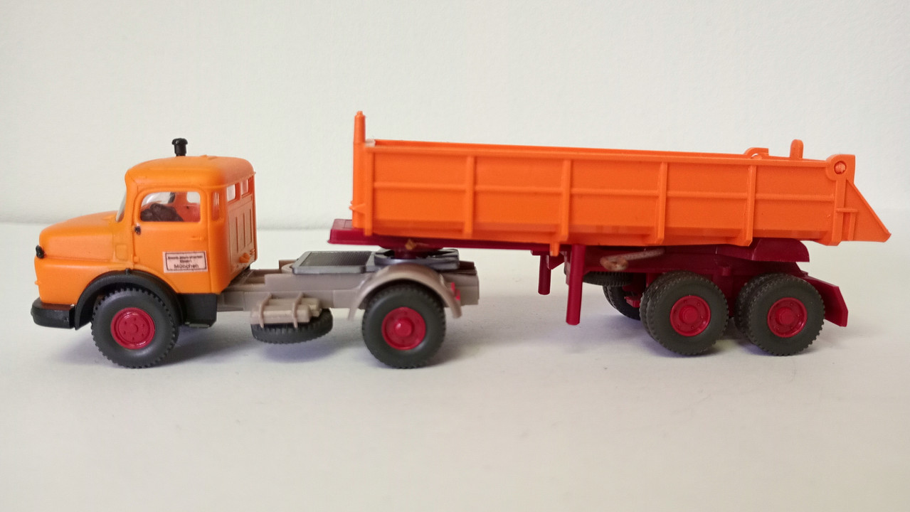 Mach (3393)