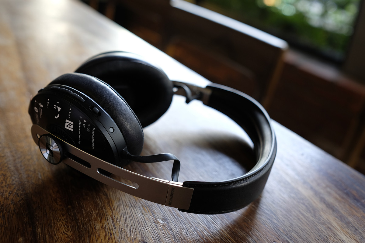 hdvn-sennheiser-momentum-wireless3-01.jpg