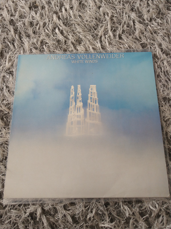 1586685765496879012653417939044