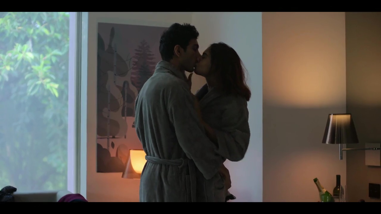 vlcsnap-2025-11-28-23h48m40s518.jpg
