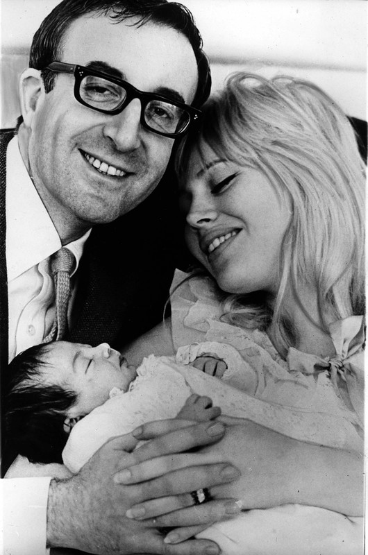 Britt_Ekland_ma74