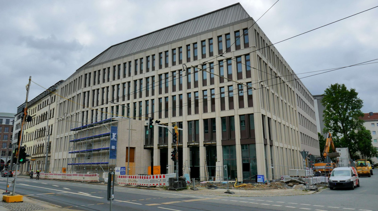 Bild: https://i.postimg.cc/cJwrbdtk/P1280440.jpg