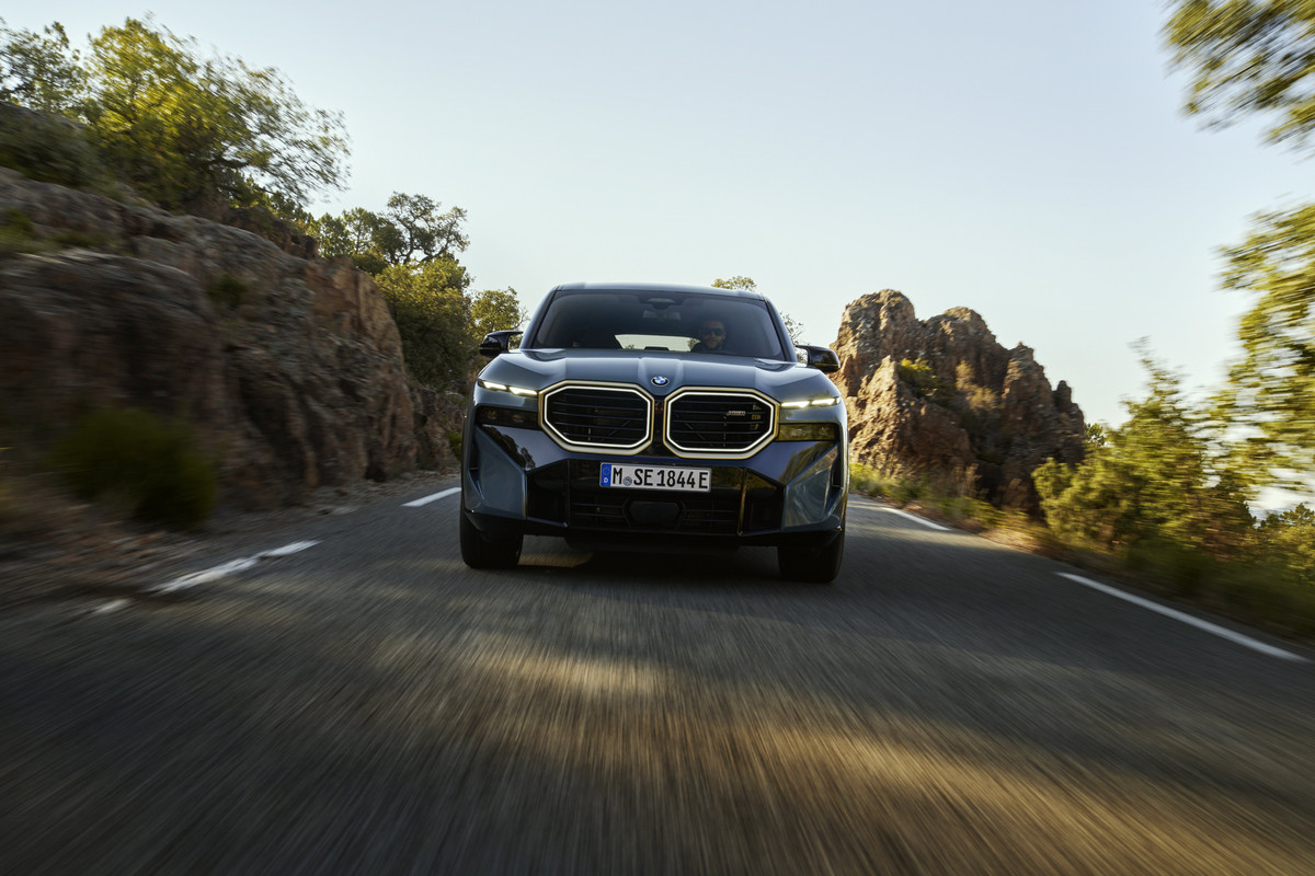 P90478644_highRes_the-first-ever-bmw-x