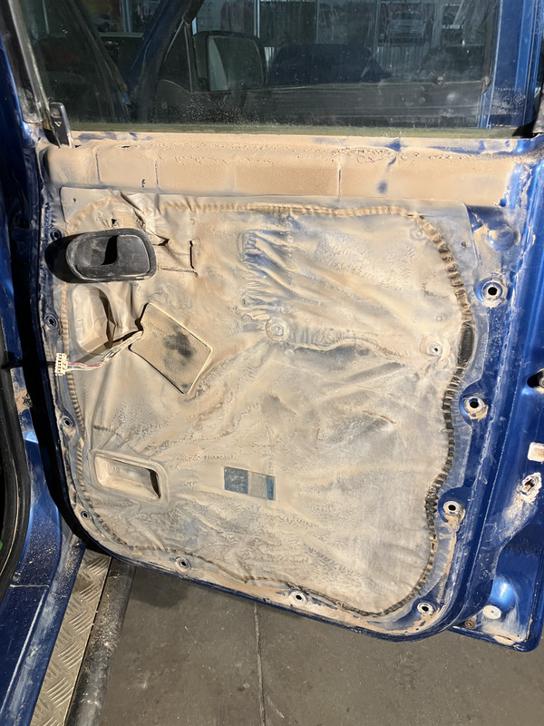 1F308A27-D3DB-46C3-B547-FC7A7B90A485