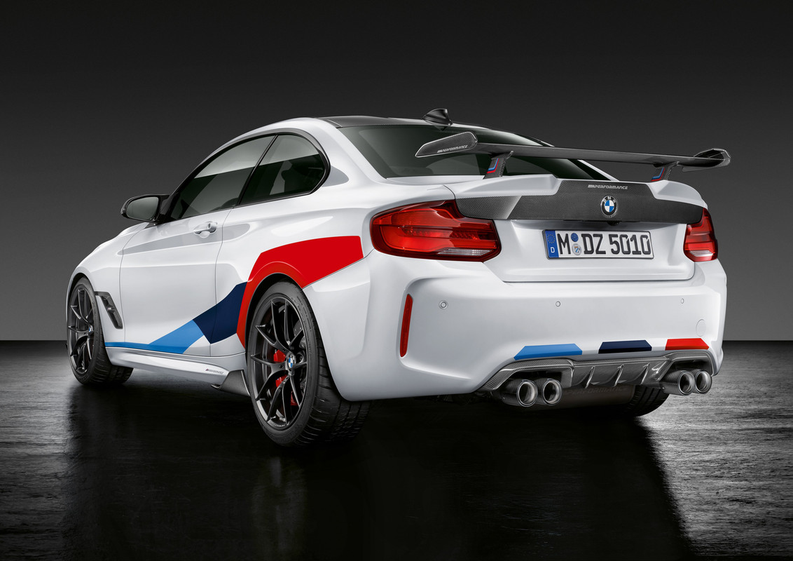 P90302934_highRes_bmw-m2-coupe-competi