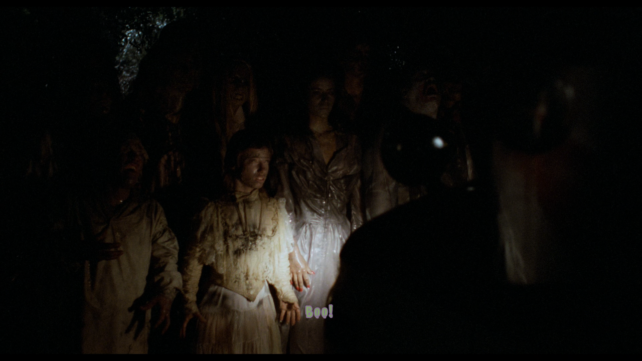 The.Return.of.the.Living.Dead.1985.UHD.2160p.HDR.DoVi.BDREMUX.-.Нечипорук.mkv_snapshot_00.52.47.883