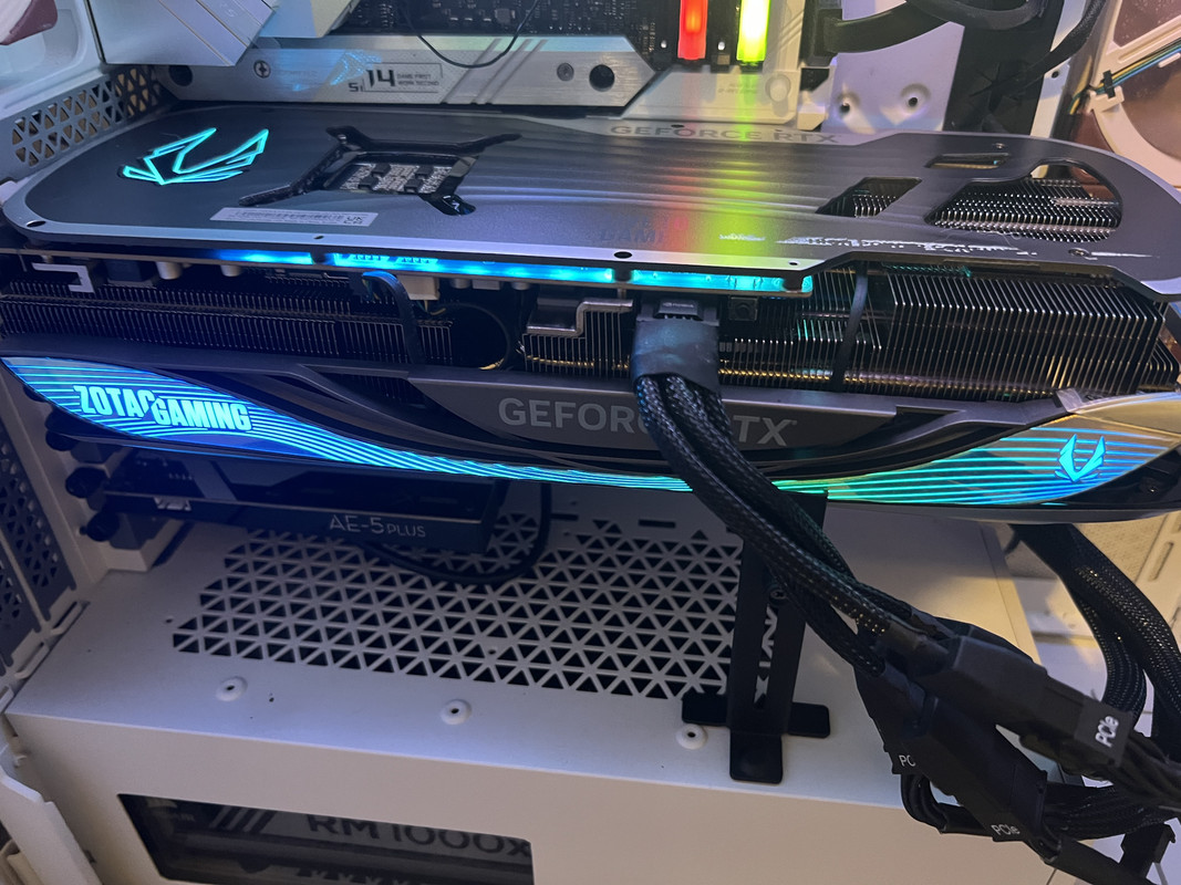 EFD97F34-B285-4B2A-AF26-61ECF8CE3D99