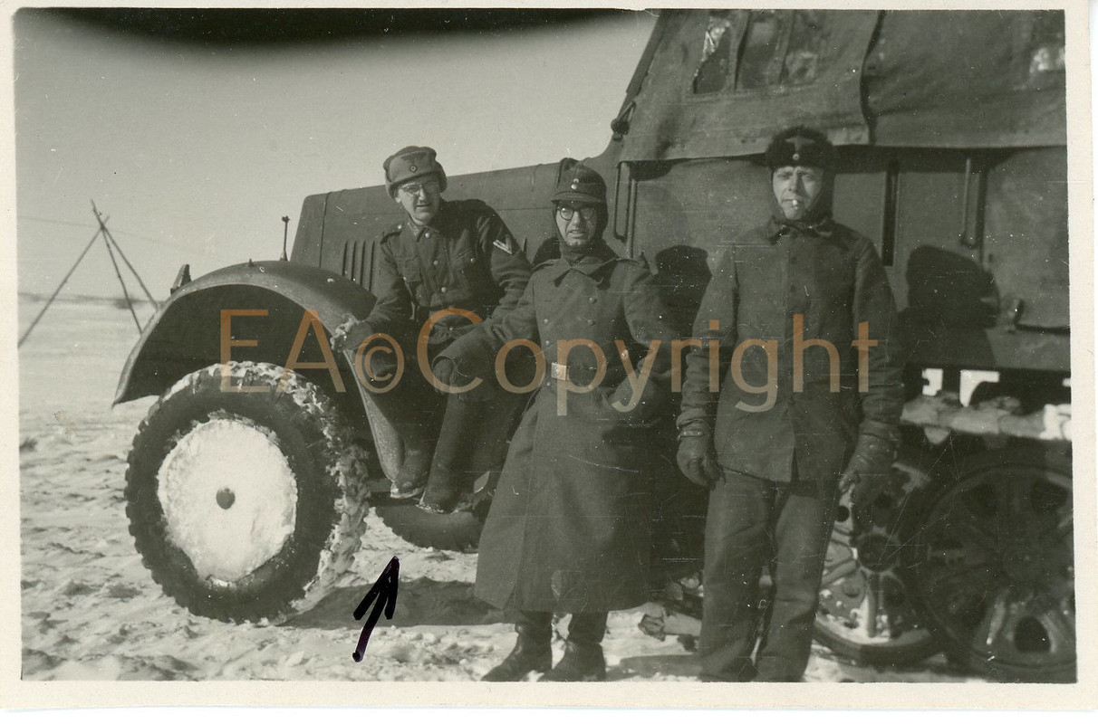 Russland Halbkette Trupp Pelzmütze Foto