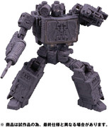 22-Takara-Tomy-Soundwave