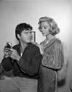 Gloria-Grahame-b46