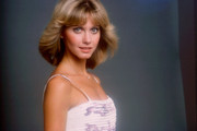 Olivia-Newton-Johnon-me12