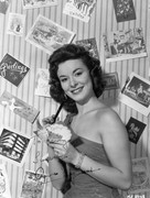 anne-heywood-b10