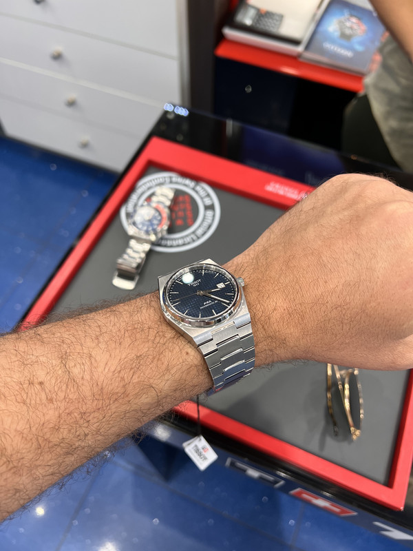 EAE59EE3-C247-4800-9F2B-E154096D8600