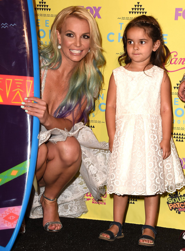 Britney-Spears-Teen-Choice-Awards-2015