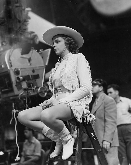 Judy_Garland_mb71