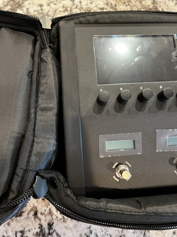 FEBDD7A1-6CB7-4623-9191-30B7A283F52C