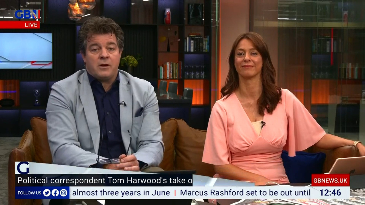 07.14 - 12.00.00 - DePiero & Halligan. What makes Britain tick. The n....ts_snapshot_47.44.052