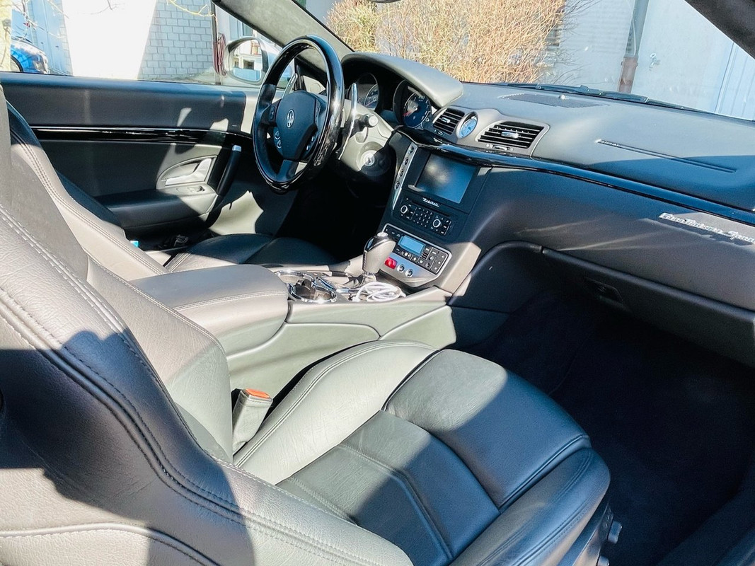 8D6CDB09-11C8-40BD-8377-341B954FA167