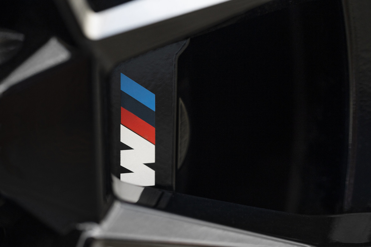 P90478699_highRes_the-first-ever-bmw-x