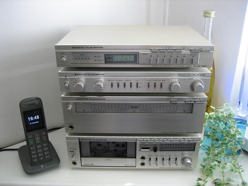 [Bild: SANYO-Plus-20-II-Midi-Anlage-002.jpg]