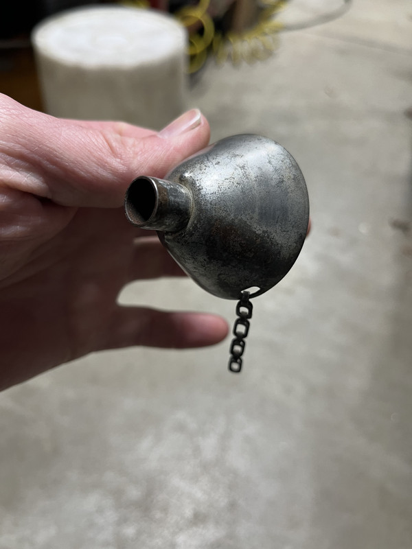 D564DFD4-D789-42B9-BD5C-4641CD52343C