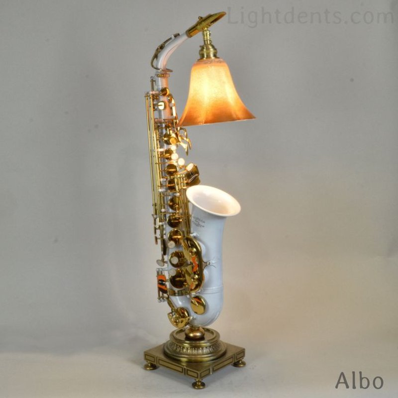 lamp-sax.jpg