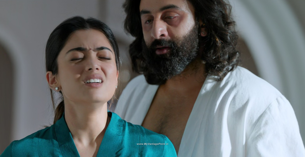 57Rashmika Mandanna Hot in Animal Movie with Ranbir Kapoor