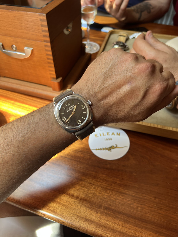 57B2CBA8-ADA0-4CD8-97C6-FF3D1E3ADC01