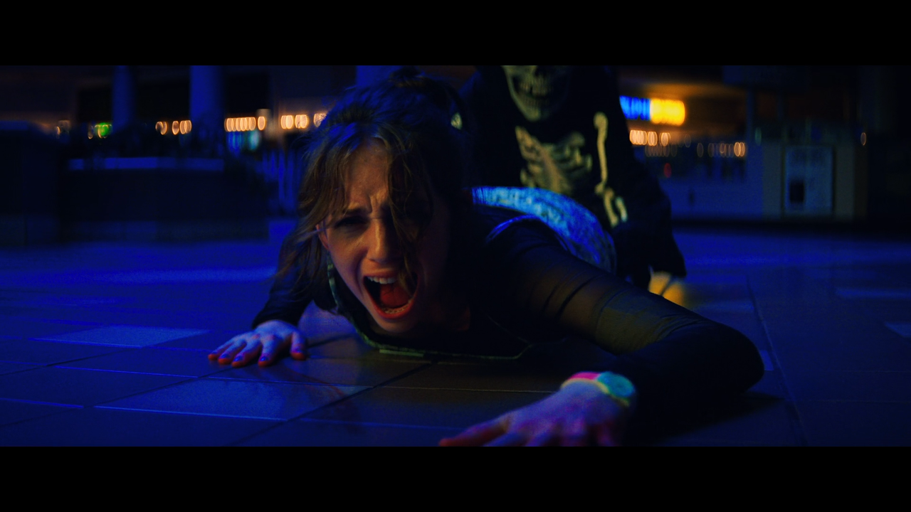 Fear.Street.Part.1.1994.2021.iTALIAN.MULTI.1080p.WEB.H264-MeM.mkv_snapshot_00.06.30_[2021.07.03_12.1