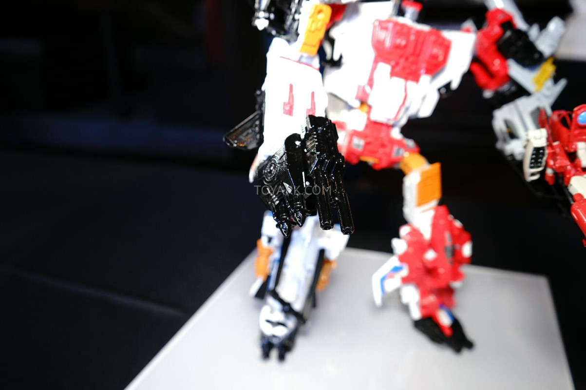 SDCC-2014-Hasbro-Transformers-Breakfast-051_1406