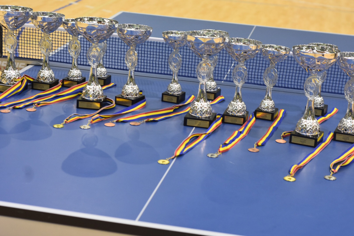 1F949258-1AE8-402E-AA92-F5A1DEFA412D