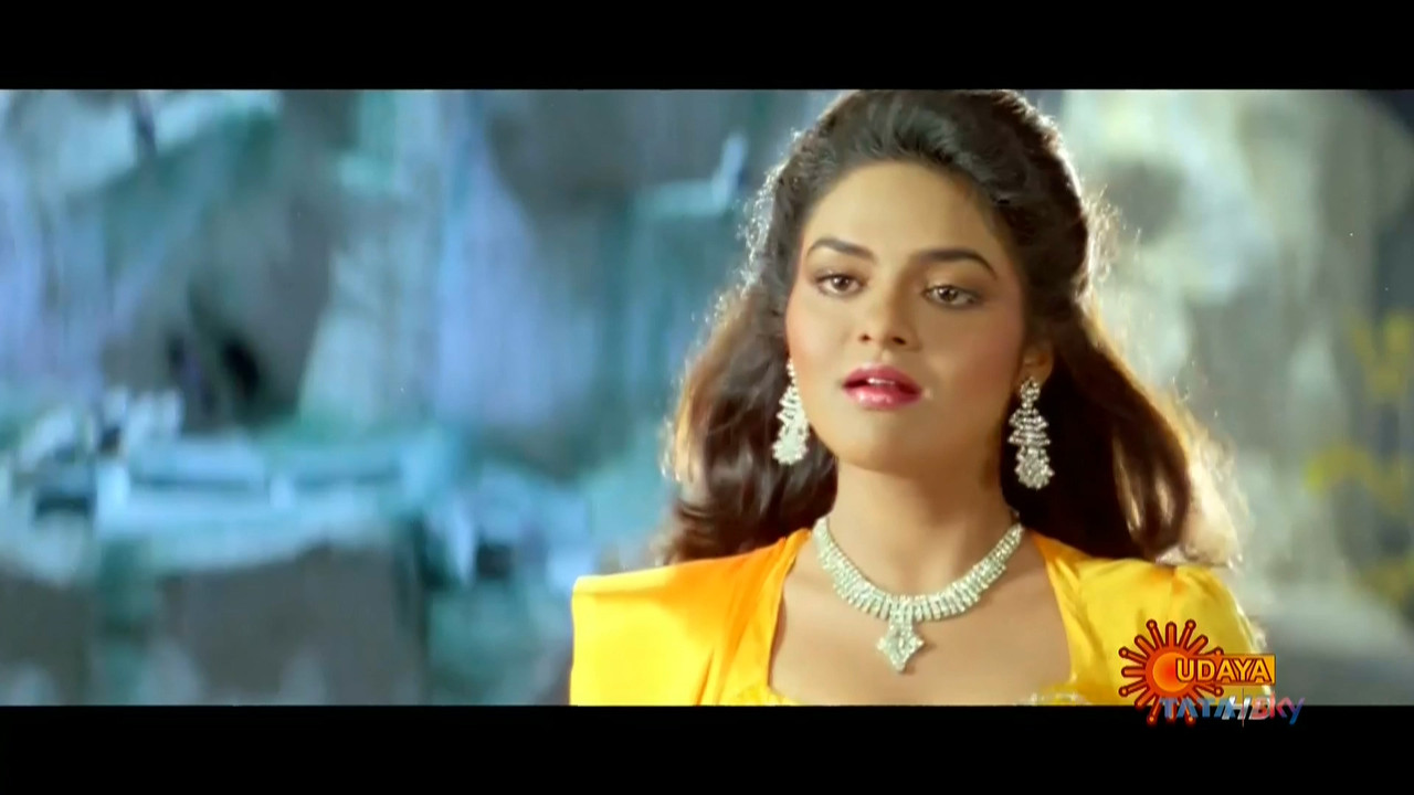 Madhubala Ravimama Hot~HDTV.mp4_20210522_193928.181