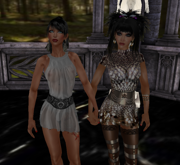 claire-and-aki-Copie