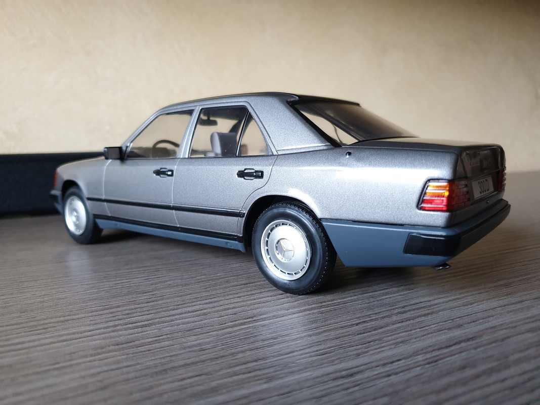 Mercedes 300D_1 (16)